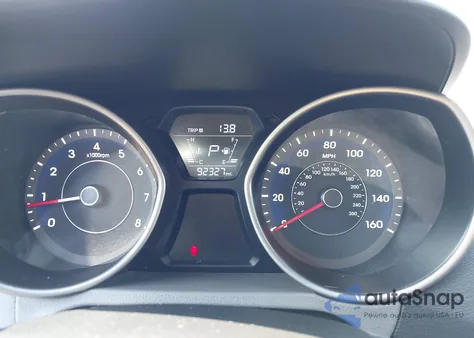 2014 Hyundai Elantra Se z USA, uszkodzony, nr VIN 5NPDH4AE4EH488004